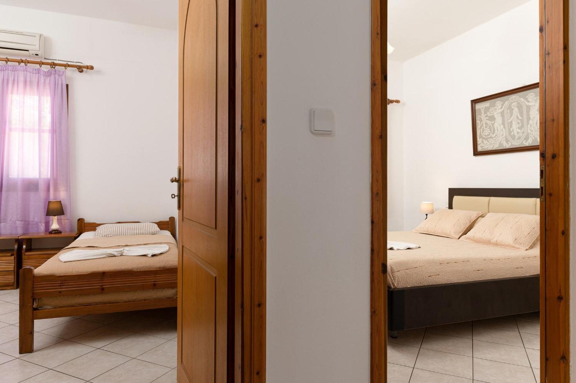 קלמאקי Villas Alexandros חדר תמונה